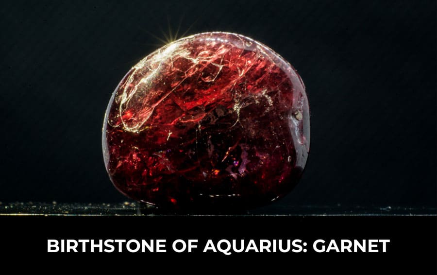 Birthstone of Aquarius: Garnet