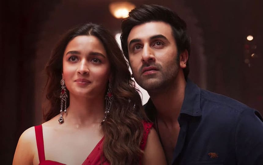 The Charm and Pureness in Alia And Ranbir's Love Story